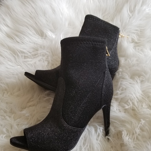 Open Toe Women's Booties by Guess Size 6.5, Heels - Picture 1 of 7